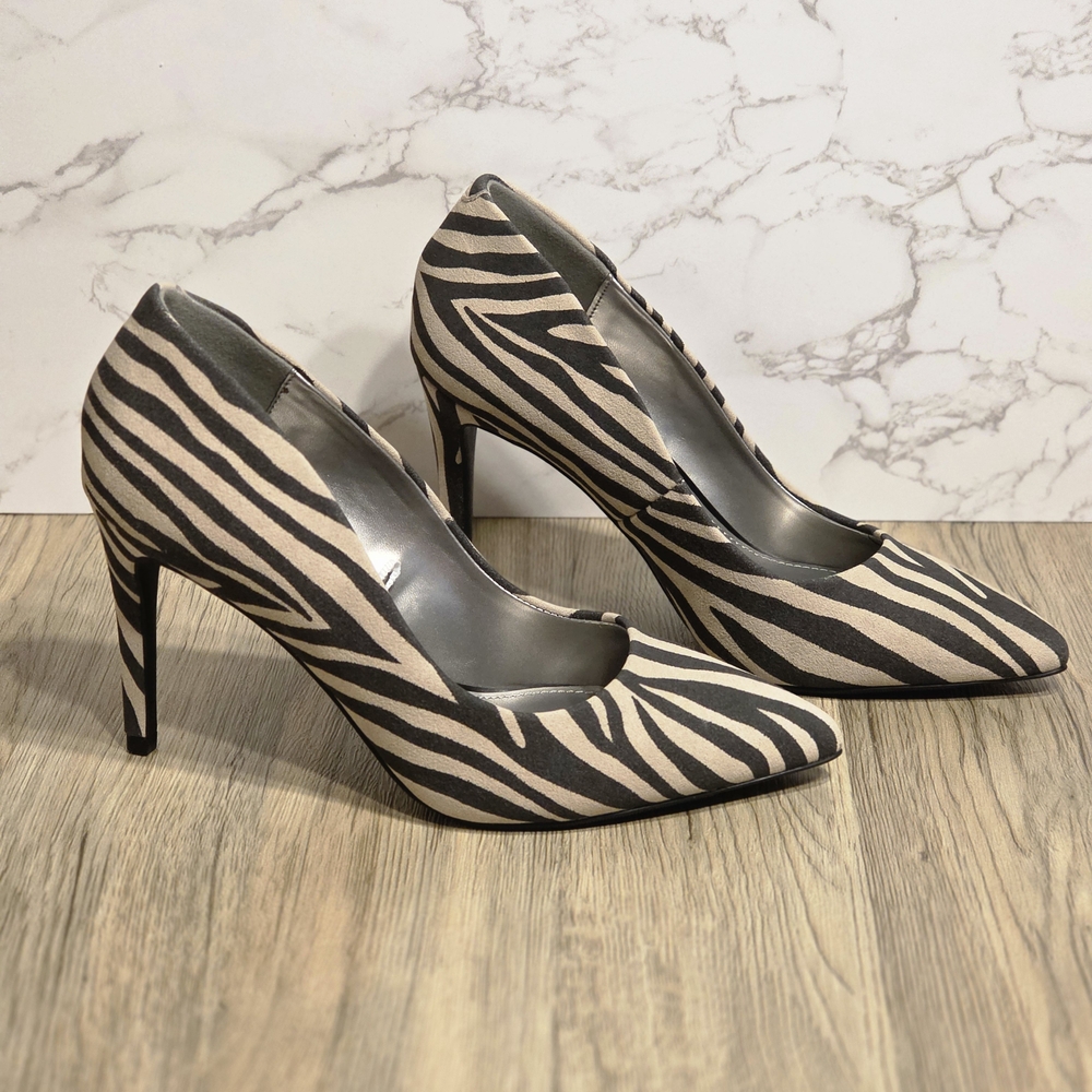 Worthington Black and Cream Zebra Heels